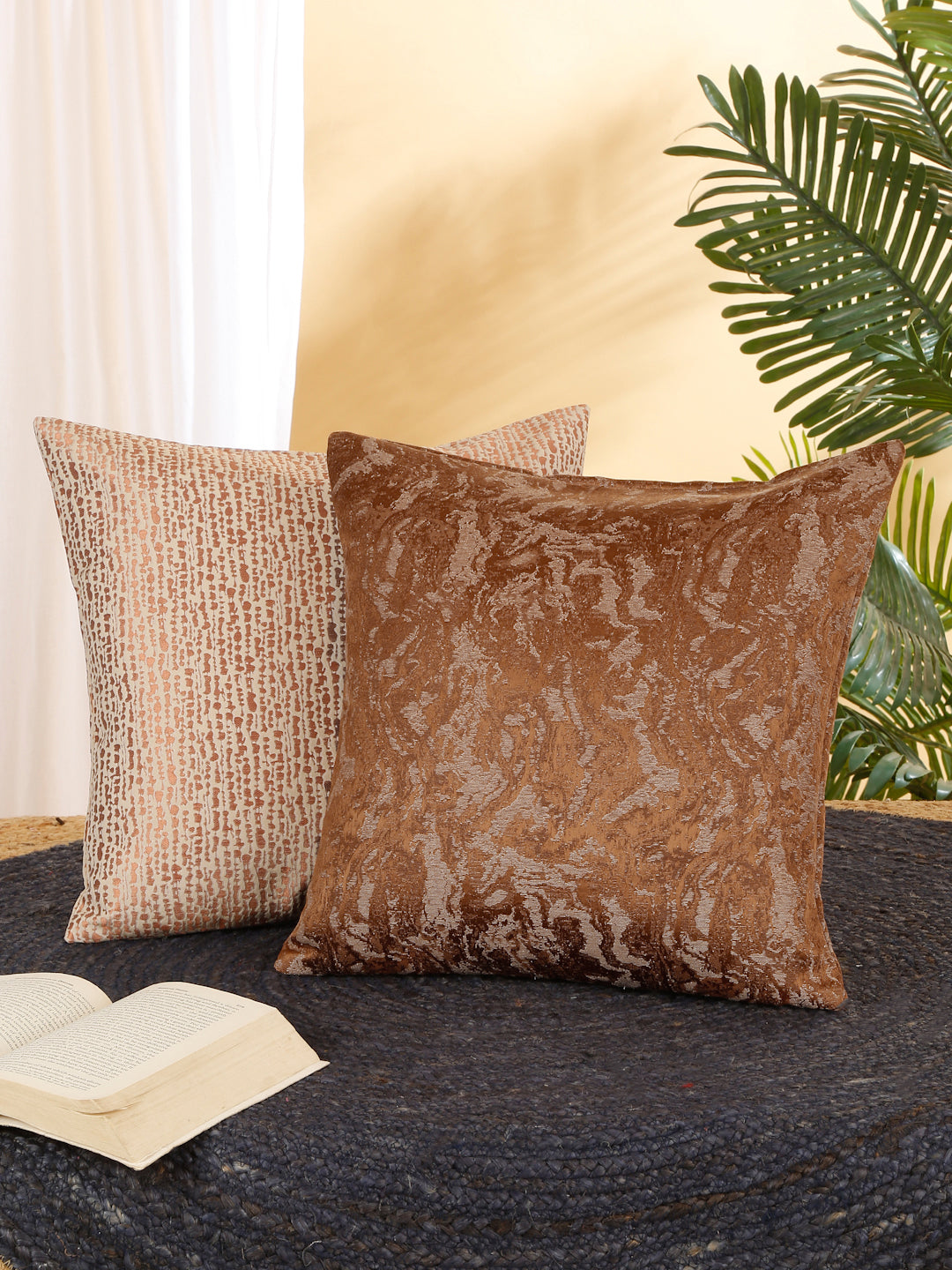 Set Of 2 Jacquard Square Cushion Covers