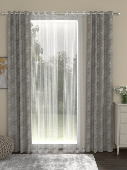 Grey::White / Door