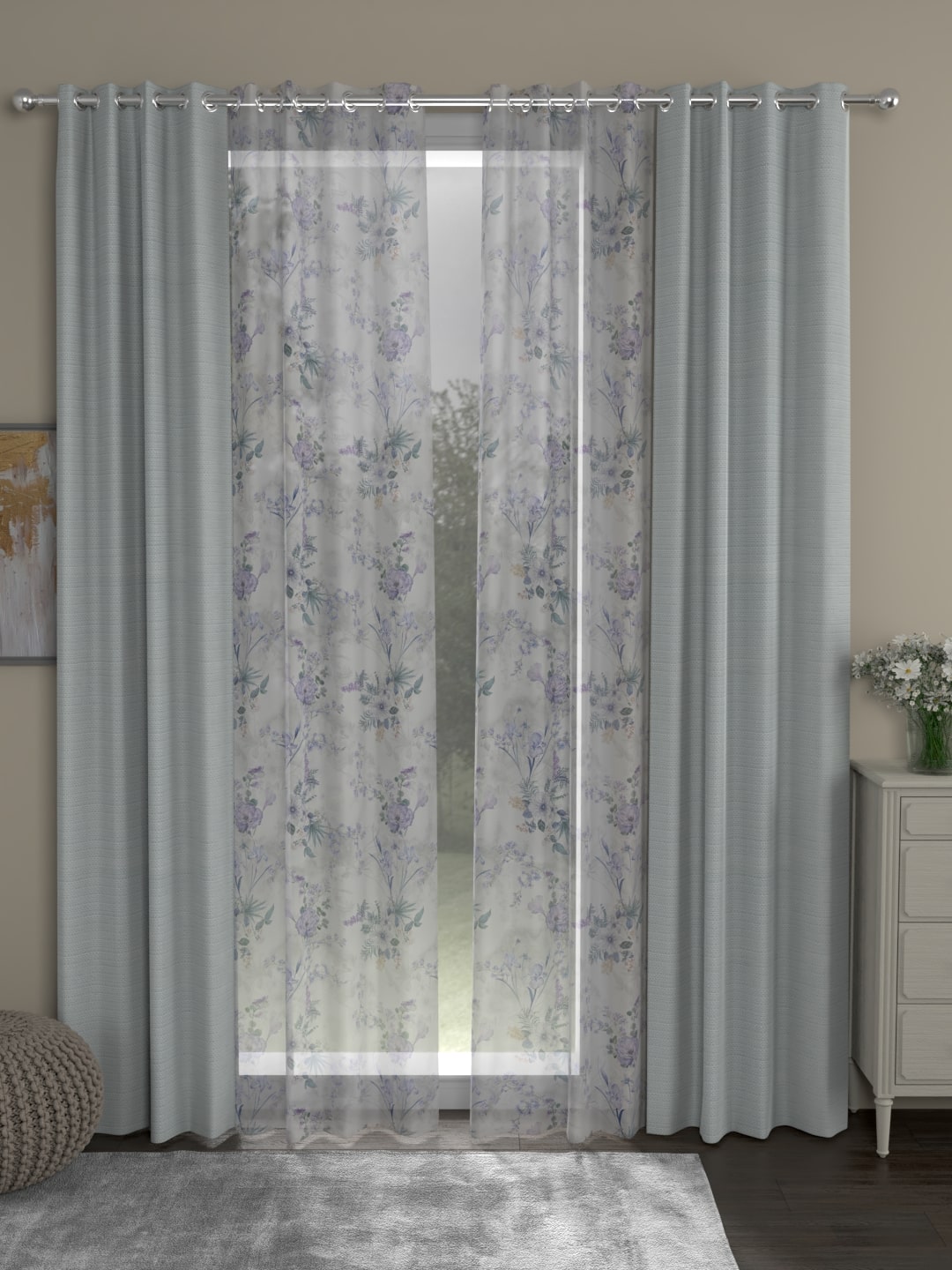 Light Grey Lavender / Door